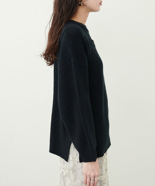 natural couture(ナチュラルクチュール)の「畦編み肩開きニット(ニット/セーター・レディース・レッド系その他/オフホワイト/グレイッシュベージュ/ブラック・FREE)」の17枚目の写真
