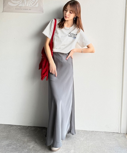 ぐるり360°どこからだって映えちゃう。オーガニックコットン100%らくがき風刺繍無地＆ボーダー柄半袖Tシャツ