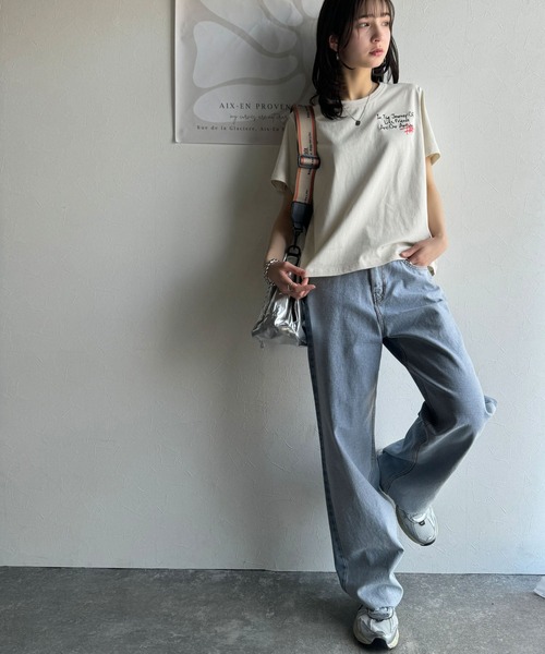 classicalelf（クラシカルエルフ）の「ぐるり360°どこからだって映えちゃう。オーガニックコットン100%らくがき風刺繍 無地＆ボーダー柄半袖Tシャツ（Tシャツ/カットソー・レディース・ホワイト×ブラック/アイボリー/ホワイト/チャコール・X-LARGE/SMALL/MEDIUM/LARGE）」の11枚目の写真