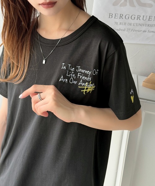 classicalelf（クラシカルエルフ）の「ぐるり360°どこからだって映えちゃう。オーガニックコットン100%らくがき風刺繍 無地＆ボーダー柄半袖Tシャツ（Tシャツ/カットソー・レディース・ホワイト×ブラック/アイボリー/ホワイト/チャコール・X-LARGE/SMALL/MEDIUM/LARGE）」の18枚目の写真