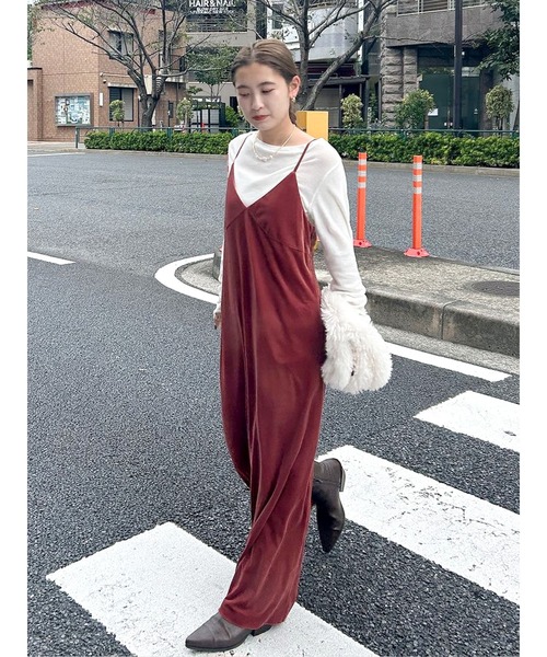 Ungrid（アングリッド）の「ベロアキャミワンピース（ワンピース・レディース・レッド/ヘザーグレー/ブラック・FREE）」の5枚目の写真