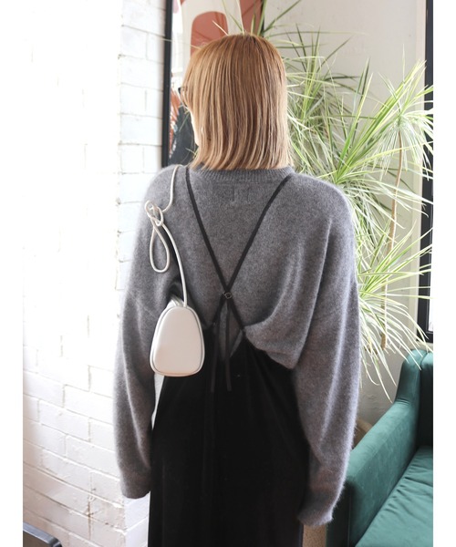 Ungrid（アングリッド）の「ベロアキャミワンピース（ワンピース・レディース・レッド/ヘザーグレー/ブラック・FREE）」の16枚目の写真