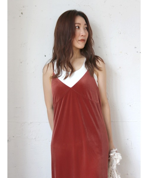 Ungrid（アングリッド）の「ベロアキャミワンピース（ワンピース・レディース・レッド/ヘザーグレー/ブラック・FREE）」の22枚目の写真