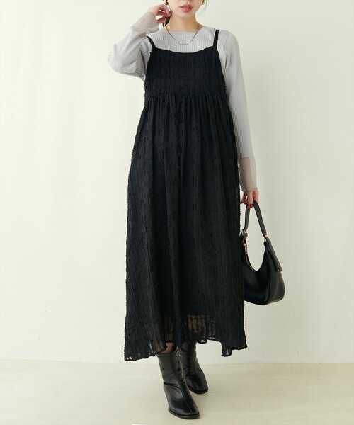 natural couture(ナチュラルクチュール)の「【WEB限定】シアージャガードキャミワンピース(ワンピース・レディース・ブラック/オフホワイト・FREE)」の11枚目の写真