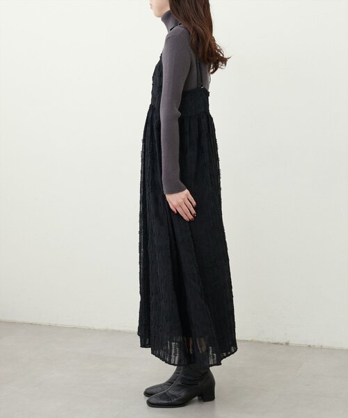 natural couture(ナチュラルクチュール)の「【WEB限定】シアージャガードキャミワンピース(ワンピース・レディース・ブラック/オフホワイト・FREE)」の16枚目の写真