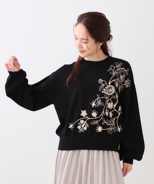 DRESKIP(ドレスキップ)の「【S-LL】大人のエレガントな着こなしに ラメ刺繍ニット(ニット/セーター・レディース・グレー/ダークブラウン/ライトブルー/ブラック・01/04/03/02)」の22枚目の写真
