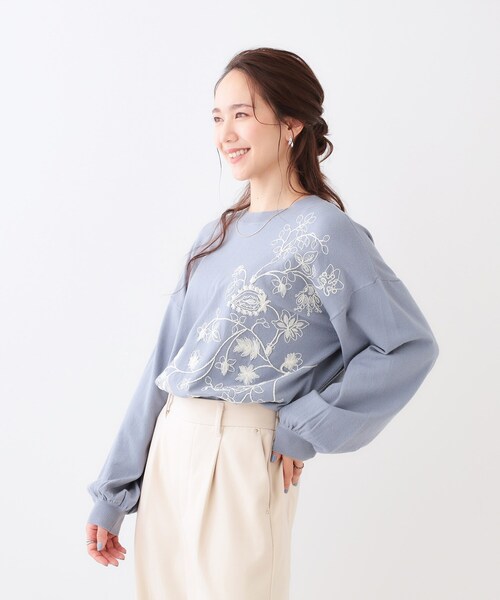 DRESKIP(ドレスキップ)の「【S-LL】大人のエレガントな着こなしに ラメ刺繍ニット(ニット/セーター・レディース・グレー/ダークブラウン/ライトブルー/ブラック・01/04/03/02)」の17枚目の写真