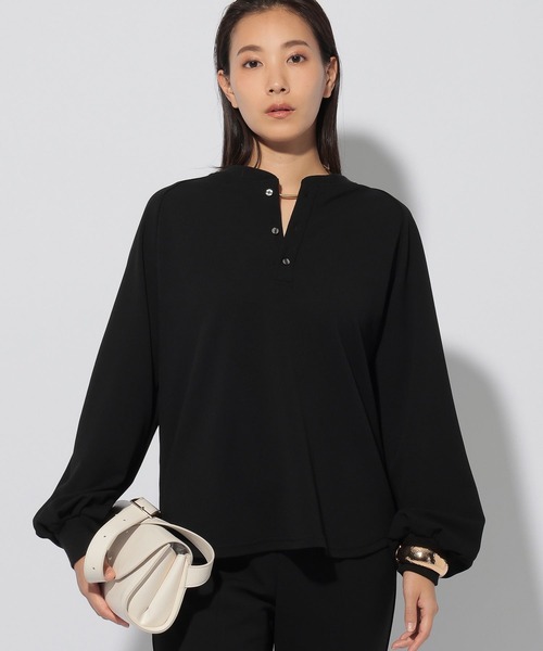 Elura(エルーラ)の「サマ見え2WAYトップス/249509(Tシャツ/カットソー・レディース・ブラック/オフホワイト/ネイビー・MEDIUM/LARGE)」の2枚目の写真