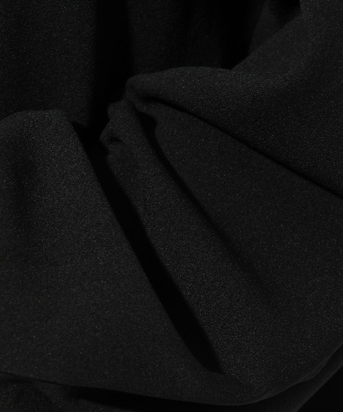 Elura(エルーラ)の「サマ見え2WAYトップス/249509(Tシャツ/カットソー・レディース・ブラック/オフホワイト/ネイビー・MEDIUM/LARGE)」の5枚目の写真