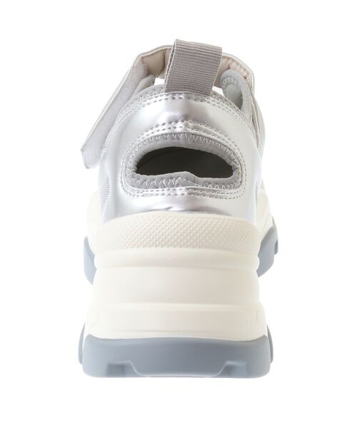 Green Parks(グリーンパークス)の「RUPIS. 厚底ベルトスニーカー(スニーカー・レディース・ブラック/アイボリー/シルバー・M/L/S/XL)」の11枚目の写真