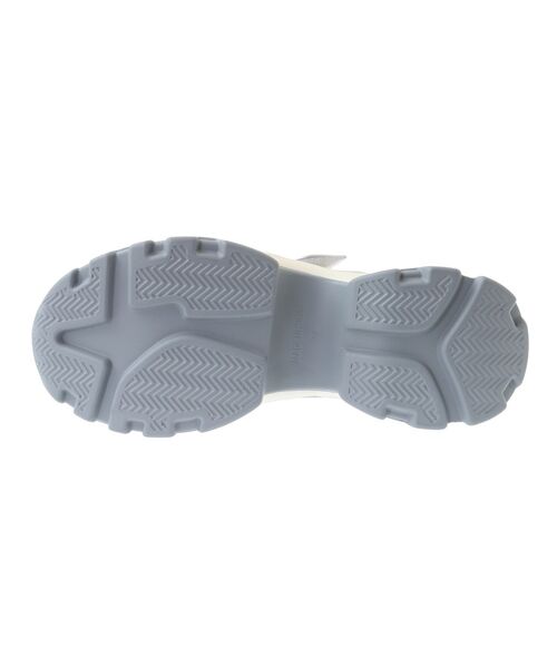 Green Parks(グリーンパークス)の「RUPIS. 厚底ベルトスニーカー(スニーカー・レディース・ブラック/アイボリー/シルバー・M/L/S/XL)」の15枚目の写真