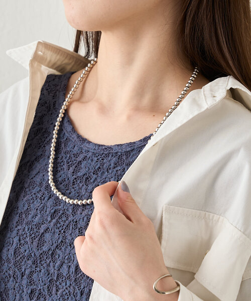 SHENERY（シーナリー）の「《重ね着けでボリュームを出しても◎》ボールチェーンネックレス60cm（ネックレス・レディース・シルバー・FREE）」の5枚目の写真