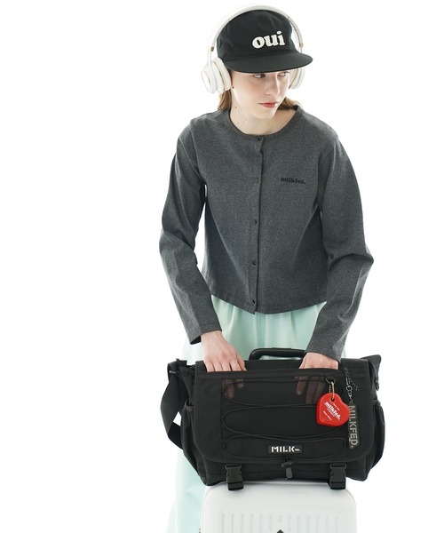 MILKFED.(ミルクフェド)の「DAILY MESSENGER BAG(メッセンジャーバッグ・レディース・レッド/ブラック・ONE SIZE)」の18枚目の写真