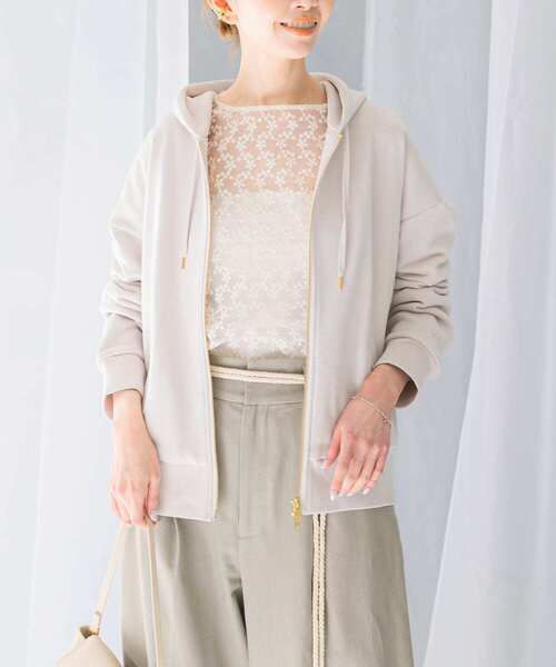 URBAN RESEARCH ROSSO WOMEN（アーバンリサーチ　ロッソ）の「『WEB限定』オーバーZIPパーカー（パーカー・レディース・ベージュ系その他/ピンクベージュ/グレー/チャコールグレー・FREE）」の5枚目の写真