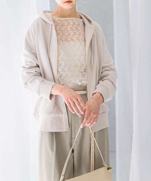 URBAN RESEARCH ROSSO WOMEN（アーバンリサーチ　ロッソ）の「『WEB限定』オーバーZIPパーカー（パーカー・レディース・ベージュ系その他/ピンクベージュ/グレー/チャコールグレー・FREE）」の6枚目の写真