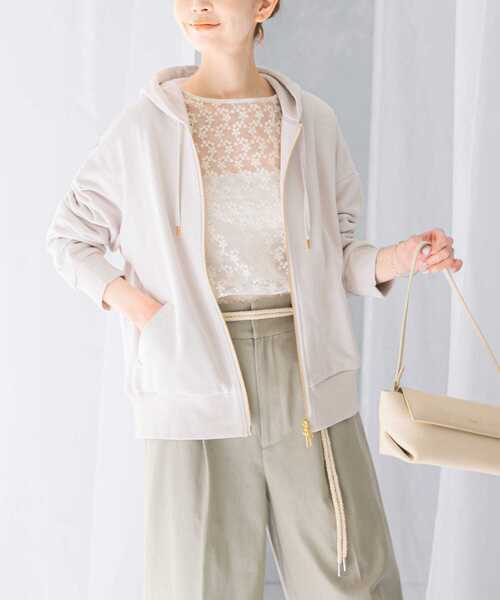 URBAN RESEARCH ROSSO WOMEN（アーバンリサーチ　ロッソ）の「『WEB限定』オーバーZIPパーカー（パーカー・レディース・ベージュ系その他/ピンクベージュ/グレー/チャコールグレー・FREE）」の7枚目の写真