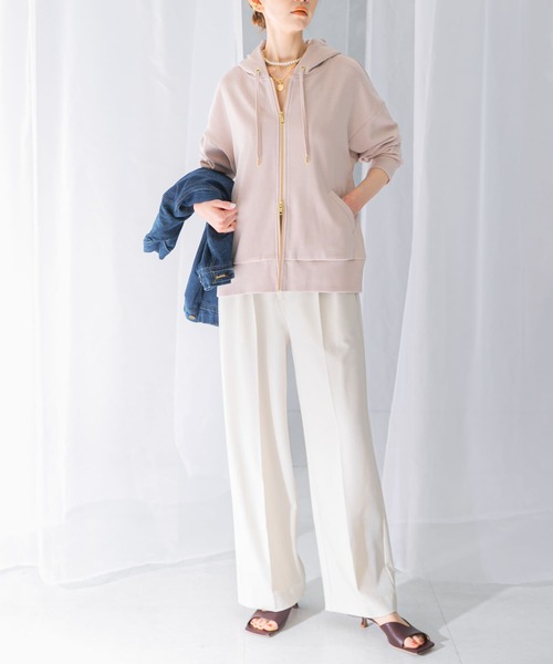 URBAN RESEARCH ROSSO WOMEN（アーバンリサーチ　ロッソ）の「『WEB限定』オーバーZIPパーカー（パーカー・レディース・ベージュ系その他/ピンクベージュ/グレー/チャコールグレー・FREE）」の16枚目の写真