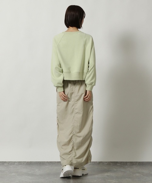 LAKOLE（ラコレ）の「刺繍ロゴ裏毛プルオーバー / 293748（スウェット・レディース・ライトグリーン/オートミール/ネイビー・FREE）」の21枚目の写真