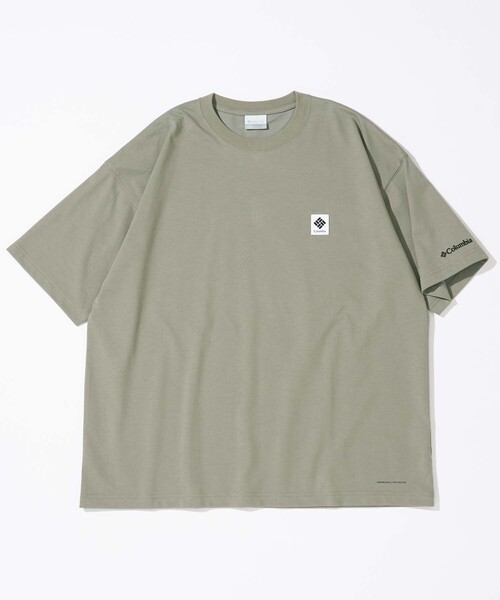 FREAK'S STORE(フリークスストア)の「限定展開 Columbia×FREAK'S STORE/コロンビア 別注 インペリアルパーク ワードグラフィック バックプリント クルーネックTシャツ(Tシャツ/カットソー・メンズ・ブラック/ベージュ/ホワイト/チャコールグレー/アッシュグレー/ホワイト系その他/ブラック系その他/グレー系その他/ベージュ系その他/スミクロ/オフホワイト・SMALL/MEDIUM/LARGE/X-LARGE)」の16枚目の写真