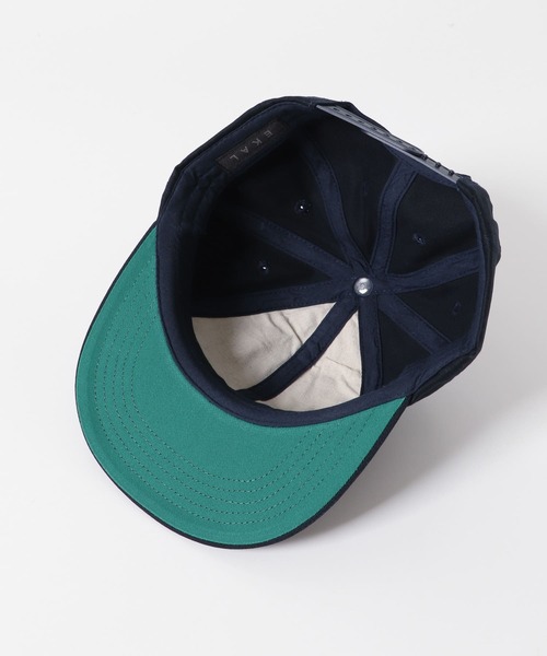 EKAL(エカル)の「8パネルベースボールキャップ(キャップ・メンズ・ネイビー/ブラック/チャコールグレー・ONE)」の11枚目の写真