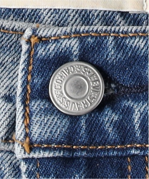 Levi's（リーバイス）の「Levi's(リーバイス)「RIB CAGE」フレア（デニムパンツ・レディース・ライトインディゴブルー・24inch/25inch/26inch/27inch）」の11枚目の写真