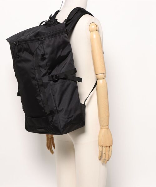 THRASHER(スラッシャー)の「【THRASHER】Backpack Box 30L(ST)(バックパック/リュック・メンズ・ブラック×ホワイト/ブラック×ゴールド/ブラック×ブラック・FREE)」の7枚目の写真