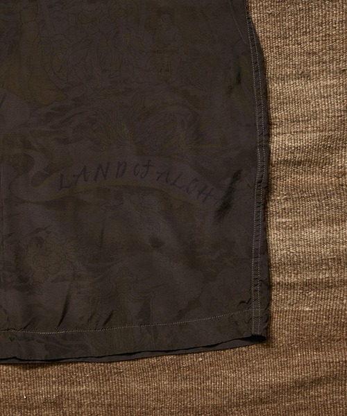 ADAM ET ROPE'(アダムエロペ)の「【WILD LIFE TAILOR】ダークカラー ロングスリーブ アロハシャツ(シャツ/ブラウス・メンズ・ブラック系その他/ブラック系その他3/ブラック系その他2・L/M)」の6枚目の写真