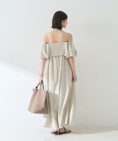 EMMA ROUGE VIF(エマルージュヴィフ)の「【一部店舗限定】【2点セット】ビスチェ×キャミワンピ SETUP(ワンピース・レディース・ベージュ/チャコールグレー・フリー)」の16枚目の写真