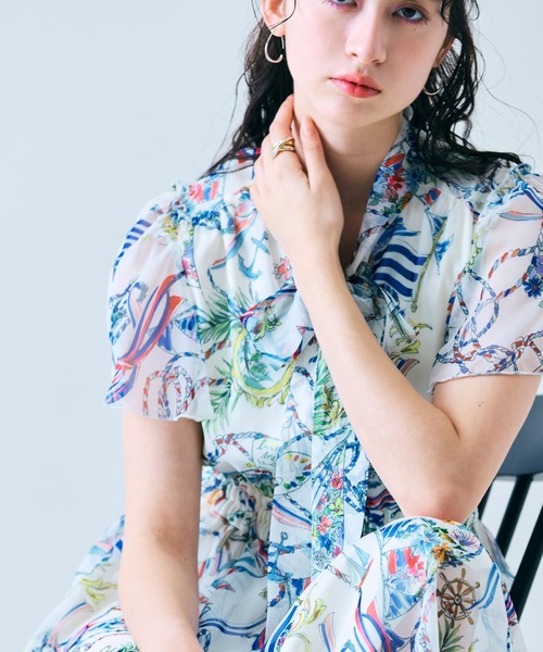 Audie a Muses(オーディアミューズ)の「マリンPTリボンタイワンピース(ワンピース・レディース・ネイビー/オフホワイト・42/40/38)」の4枚目の写真
