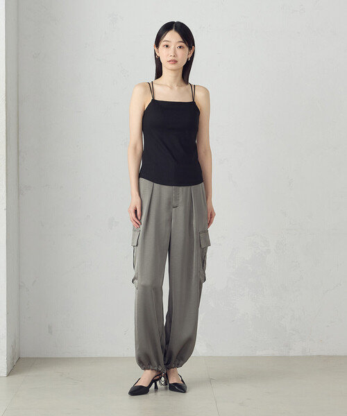 COMME CA ISM（コムサイズム）の「カップ付きダブルストラップ　キャミソール（キャミソール・レディース・オフホワイト/ブラック・MEDIUM/LARGE）」の5枚目の写真