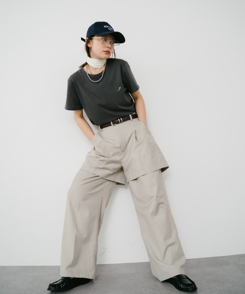 HANNE(アン)の「【Mikako collaboration】ミニハートエンブロイダリーTEE(Tシャツ/カットソー・レディース・グレー系1/ホワイト系1/ホワイト系2/グレー系2・SMALL/MEDIUM)」の5枚目の写真