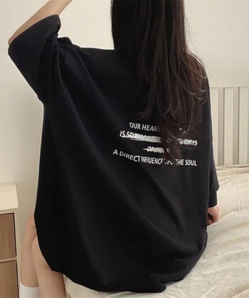 LETee（レティー）の「オーバーサイズ　バックプリントティーシャツ（Tシャツ/カットソー・レディース・ダークブルー/ネイビー/ホワイト/ブラック・FREE）」の2枚目の写真