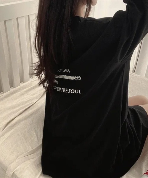 LETee（レティー）の「オーバーサイズ　バックプリントティーシャツ（Tシャツ/カットソー・レディース・ダークブルー/ネイビー/ホワイト/ブラック・FREE）」の15枚目の写真