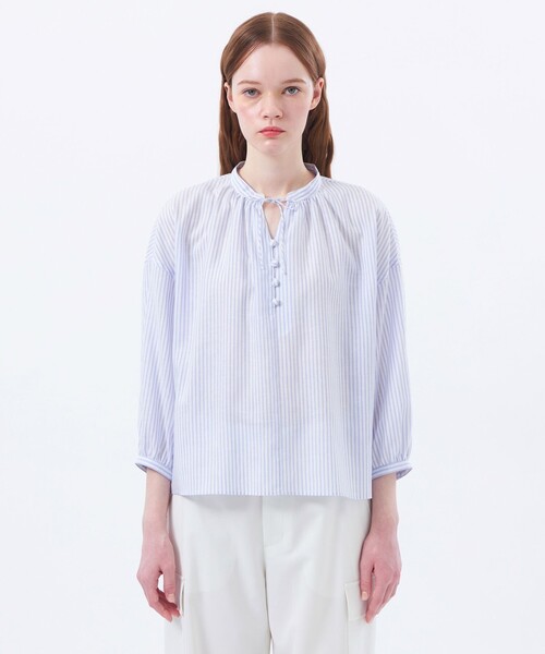 MACKINTOSH PHILOSOPHY（ﾏｯｷﾝﾄｯｼｭ ﾌｨﾛｿﾌｨｰ）の「リネンミックスギャザーブラウス（シャツ/ブラウス・レディース・ベージュ/ライトブルー/ブルー系その他3・38/36/34）」の7枚目の写真