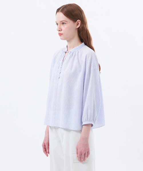 MACKINTOSH PHILOSOPHY（ﾏｯｷﾝﾄｯｼｭ ﾌｨﾛｿﾌｨｰ）の「リネンミックスギャザーブラウス（シャツ/ブラウス・レディース・ベージュ/ライトブルー/ブルー系その他3・38/36/34）」の8枚目の写真