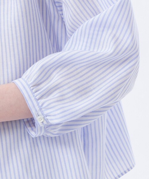 MACKINTOSH PHILOSOPHY（ﾏｯｷﾝﾄｯｼｭ ﾌｨﾛｿﾌｨｰ）の「リネンミックスギャザーブラウス（シャツ/ブラウス・レディース・ベージュ/ライトブルー/ブルー系その他3・38/36/34）」の10枚目の写真