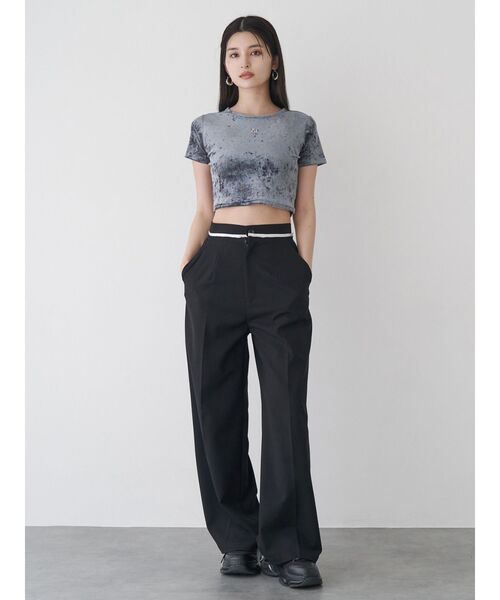MURUA(ムルーア)の「カットオフストレートパンツ(その他パンツ・レディース・その他1/ブラック/カーキ・1/2)」の5枚目の写真