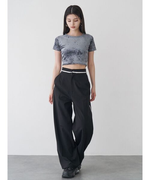 MURUA(ムルーア)の「カットオフストレートパンツ(その他パンツ・レディース・その他1/ブラック/カーキ・1/2)」の6枚目の写真