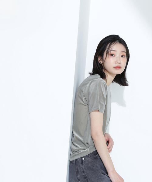 NATURAL BEAUTY BASIC(ナチュラルビューティーベーシック)の「◇ベロアTシャツ(Tシャツ/カットソー・レディース・カーキ/ブラウン/ネイビー/ベージュ・FREE)」の3枚目の写真