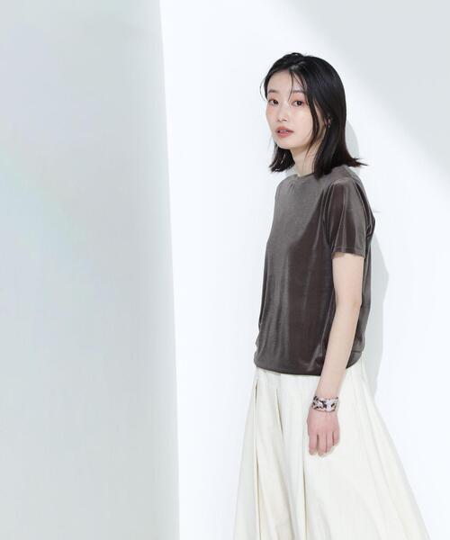 NATURAL BEAUTY BASIC（ナチュラルビューティーベーシック）の「◇ベロアTシャツ（Tシャツ/カットソー・レディース・カーキ/ブラウン/ネイビー/ベージュ・FREE）」の5枚目の写真