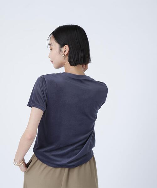 NATURAL BEAUTY BASIC（ナチュラルビューティーベーシック）の「◇ベロアTシャツ（Tシャツ/カットソー・レディース・カーキ/ブラウン/ネイビー/ベージュ・FREE）」の20枚目の写真