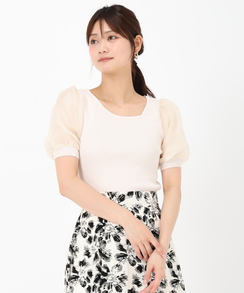 MISCH MASCH(ミッシュマッシュ)の「アシメリブシアー袖ニット(ニット/セーター・レディース・ブルー/ブラック/ホワイト/ベージュ・フリ-)」の13枚目の写真
