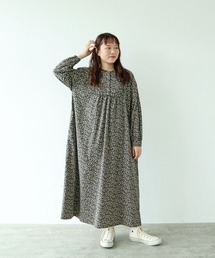 シャツコール 小花プリントパイピングワンピース
