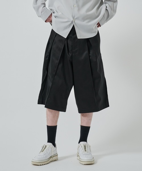 KHOKI】別注 Pleat-design shorts（その他パンツ）｜KHOKI（コッキ）の