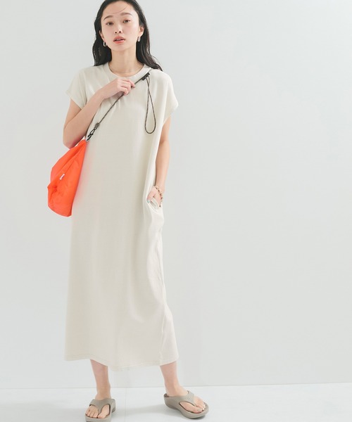 STAR&STRIPE(スターアンドストライプ)の「【STAR&STRIPE(スター&ストライプ)】NOSLEEVE ONEPIECE(ワンピース・レディース・ベージュ/グレー/チャコールグレー/ブラック・M)」の4枚目の写真