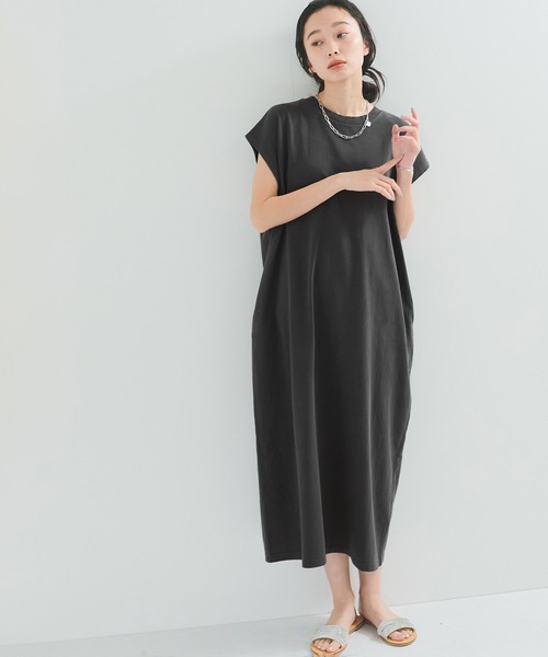 STAR&STRIPE(スターアンドストライプ)の「【STAR&STRIPE(スター&ストライプ)】NOSLEEVE ONEPIECE(ワンピース・レディース・ベージュ/グレー/チャコールグレー/ブラック・M)」の3枚目の写真