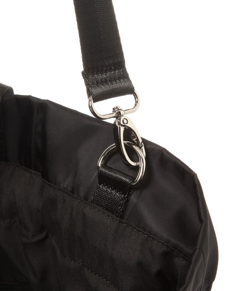 GLOBAL WORK（グローバルワーク）の「撥水軽量巾着リュック/420410（バックパック/リュック・レディース・グレー/アイボリー/ブラック・ONE SIZE）」の21枚目の写真