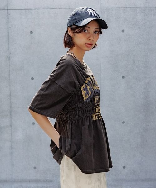 PAGEBOY（ページボーイ）の「シャーリングロゴＴシャツ（Tシャツ/カットソー・レディース・ブラック/オフホワイト・FREE）」の14枚目の写真