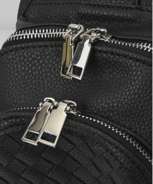 REGiSTA(レジスタ)の「REGiSTA Intrecciato Body Bag(ボディバッグ/ウエストポーチ・レディース・ブラック系その他2/ブラック系その他/ダークブラウン/ホワイト/ブラック・FREE)」の15枚目の写真