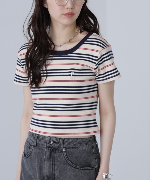 FREE'S MART（フリーズマート）の「◆ワンポイント刺繍マルチボーダーカットソー（Tシャツ/カットソー・レディース・ホワイト系その他/ダークネイビー/ピンク系その他・FREE）」の5枚目の写真